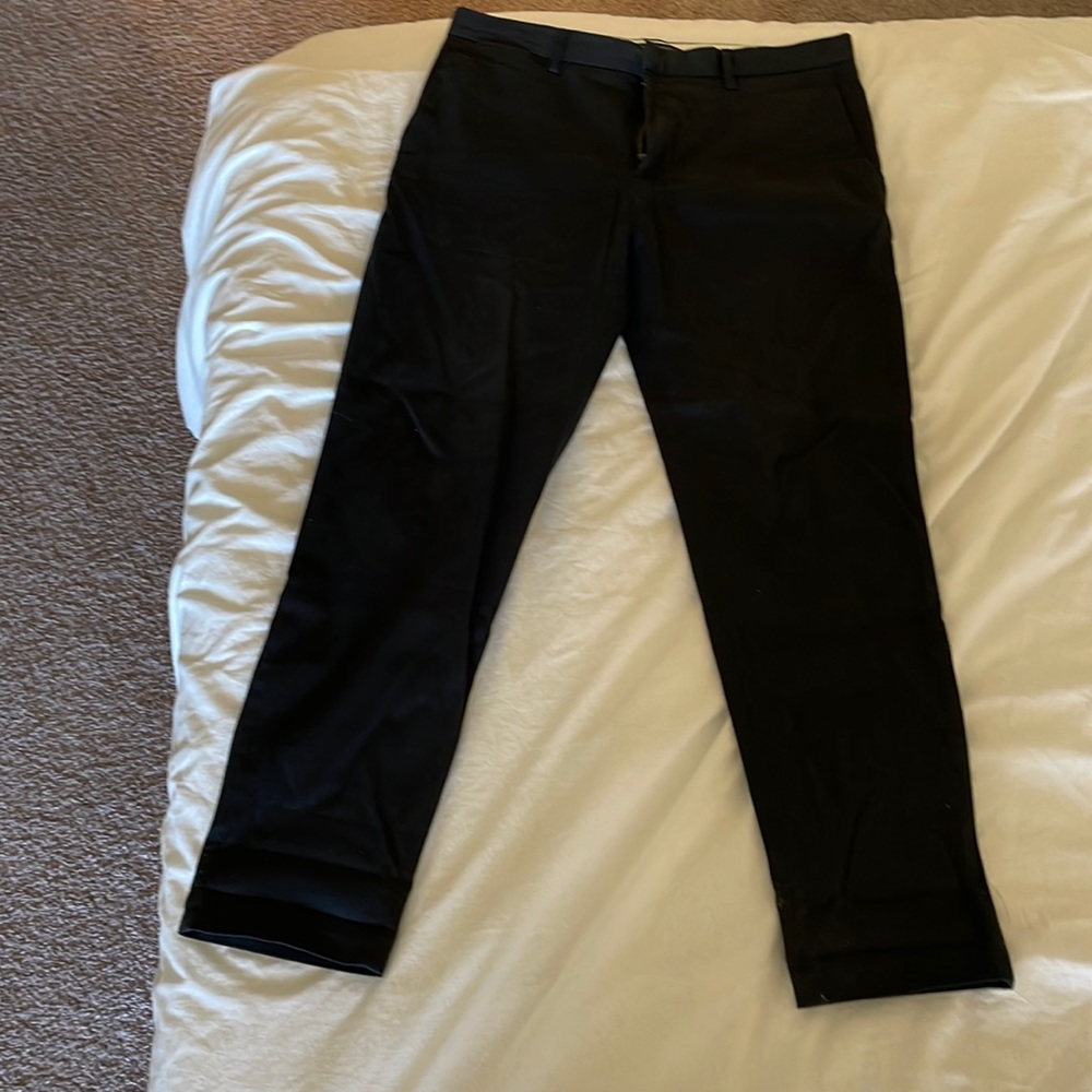 Banana Republic Mason Athletic Fit Chinos. Black, size 34 waist 32 length